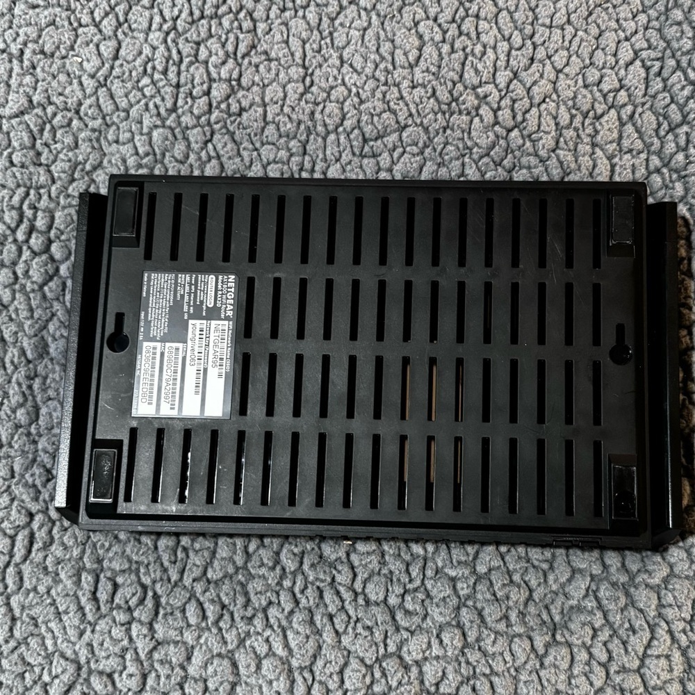 Netgear Router - Picture 3 of 5